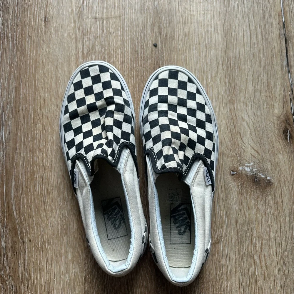 Checkered vans - Picture 2 of 2